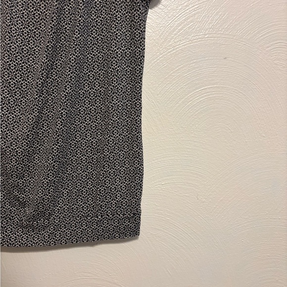 LOFT Gray Cap Sleeve Ruched Blouse - Picture 7 of 8